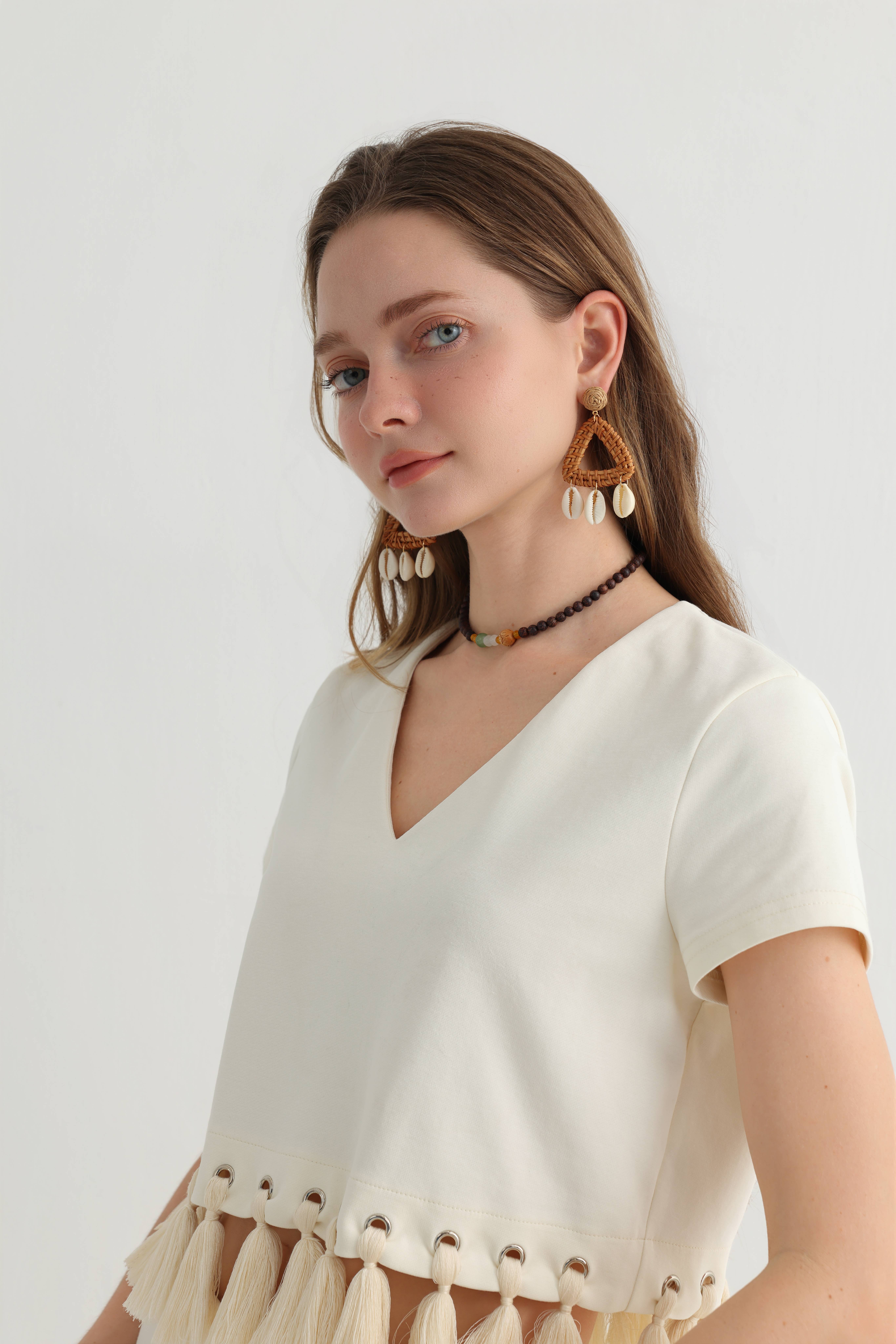 Original Design Resort Favorite Tassel Trim V-Neck ShortSleeve Women' s Two-Piece Set - Stylish Vacation CasualWear - Image 8